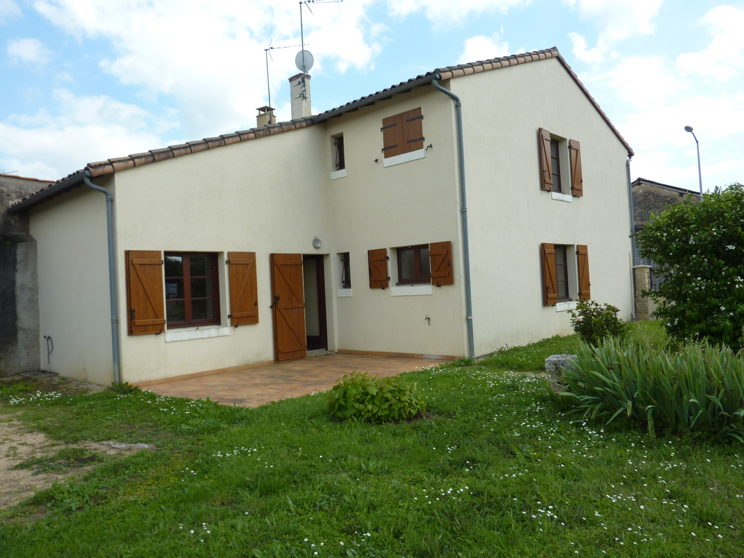 Le Bon Coin Immobilier Lussac Les-châteaux 86320